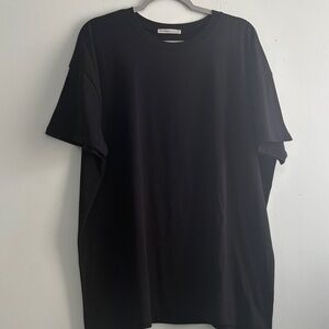 Zenana Outfitters Classic Black Short Sleeve Tee